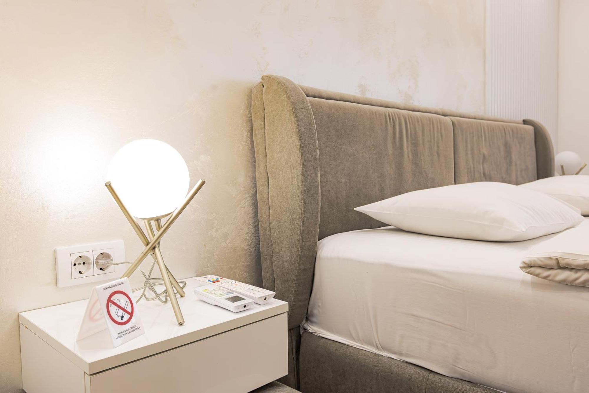 White Apartments Belgrado Esterno foto