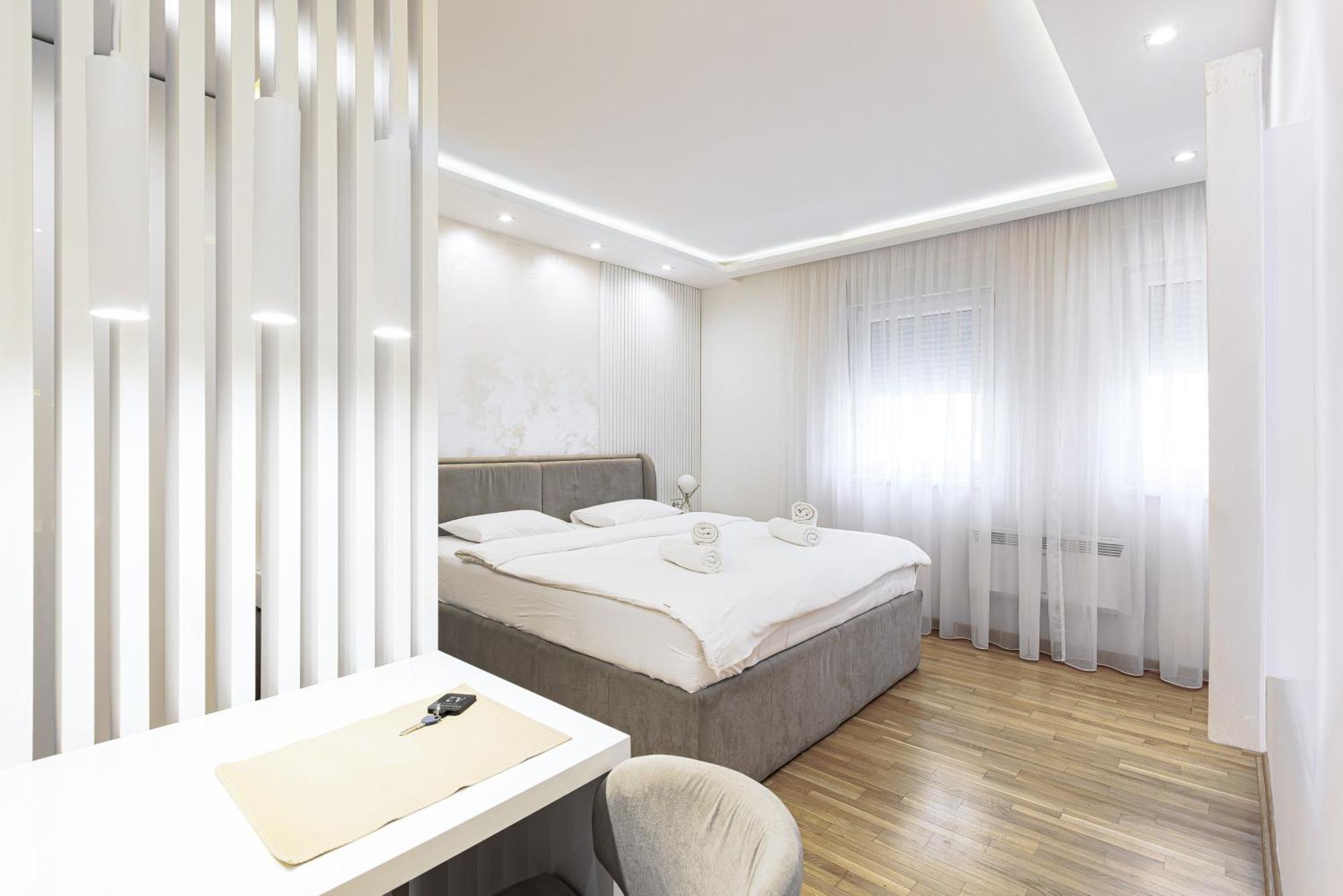 White Apartments Belgrado Esterno foto